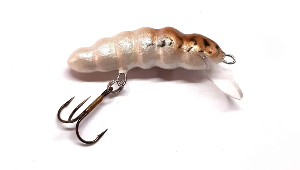 Microbait Wobler Daisy Smużak Gąsieniczka 3,1cm Pływający Borer Rabat