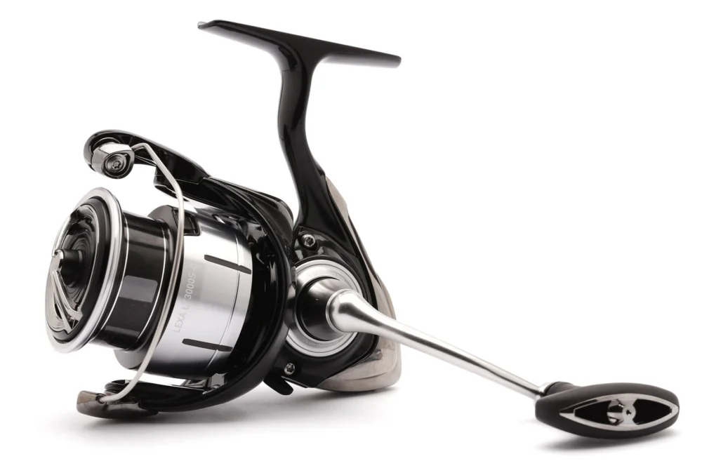 KOŁOWROTEK DAIWA 23 LEXA LT 2500 Darmowa dostawa